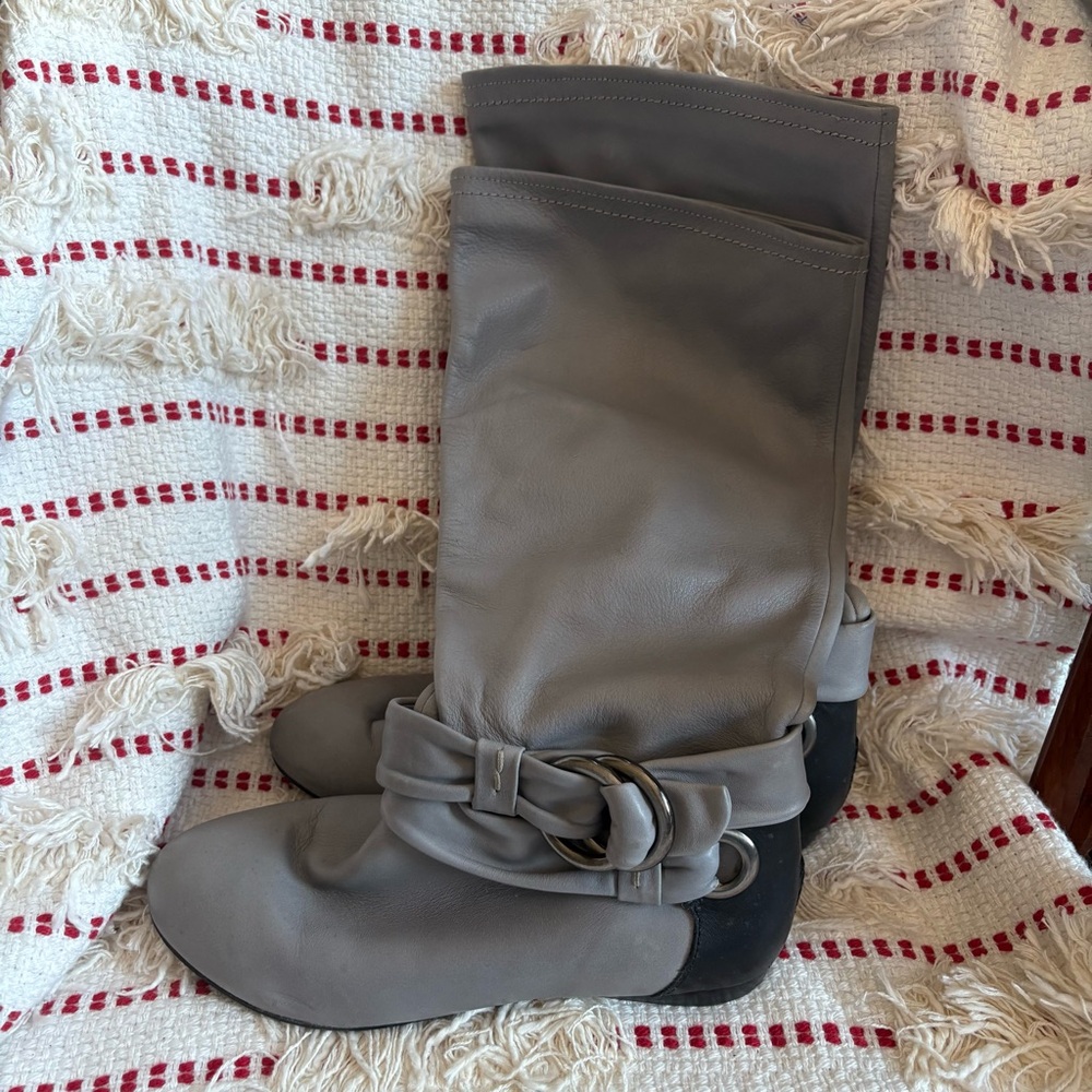B. Makowsky Leather Slouch Boots